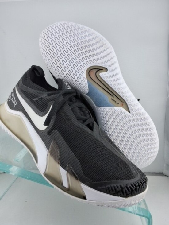 Nike Men\'s Vapor Knit Black with White and Gold Accents main image 8